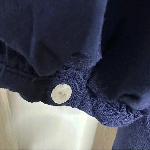 Old Navy Blouse Semi-sheer Buttons Blue Size  Large - Picture 13 of 16